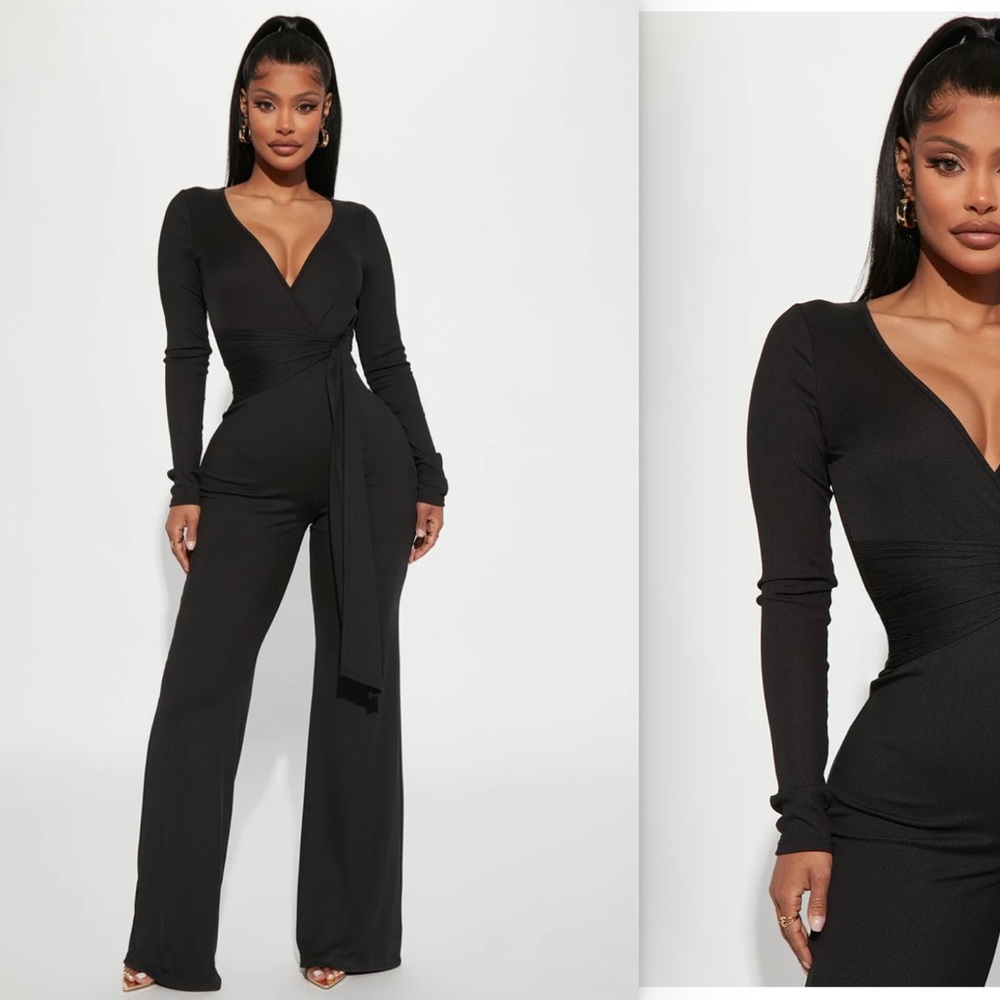 New with tags Black fashion nova jumpsuit